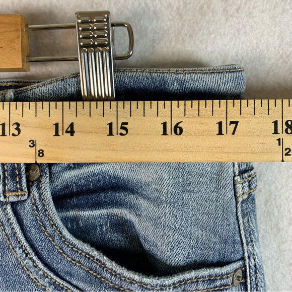 KanCan for Maurices Crop Jeans Sz 32 Light Wash - Picture 7 of 14